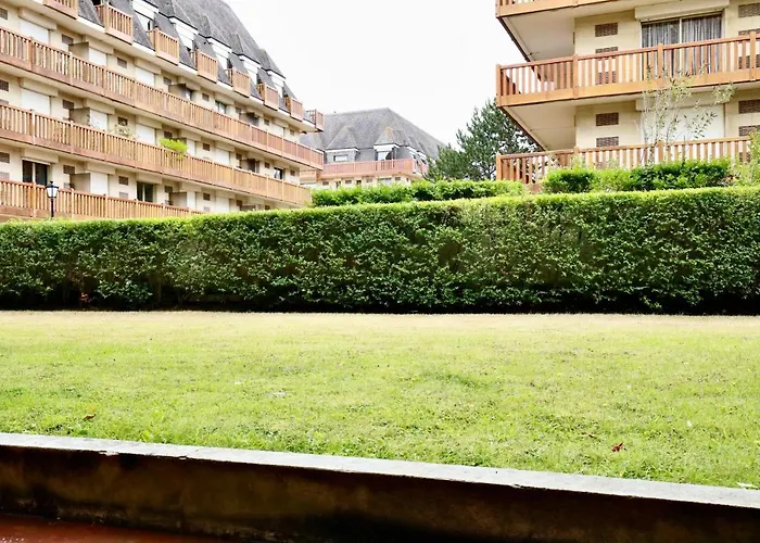 Royal De La Apartment